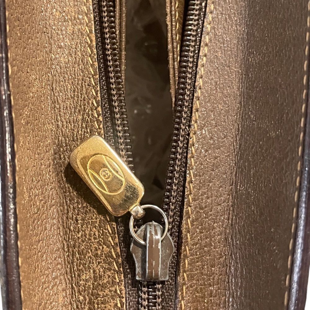 GUCCI Ophidia Vintage Accordion Shoulder Bag - Picture 6 of 16